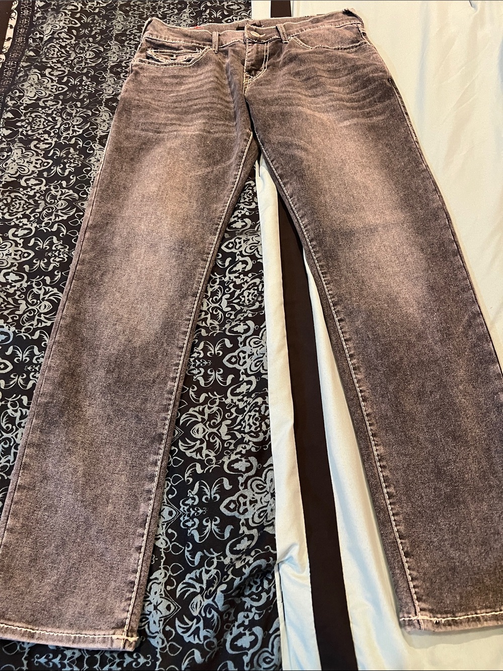 True Religion GENO Gray Washed Back Pocket Jeans